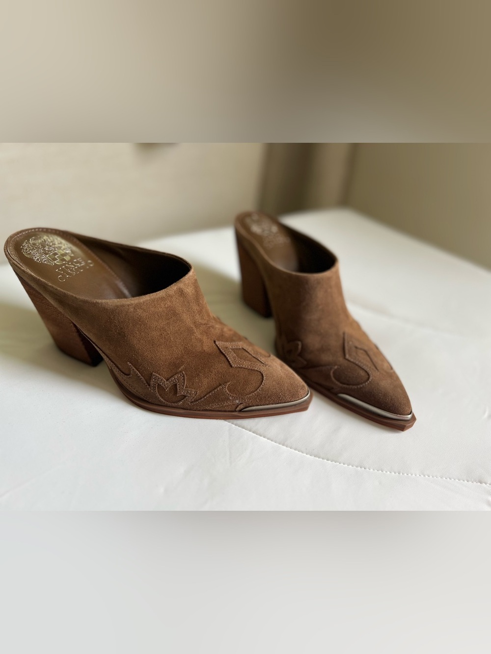 Vince Camuto Greta Western mule size 7/37.5